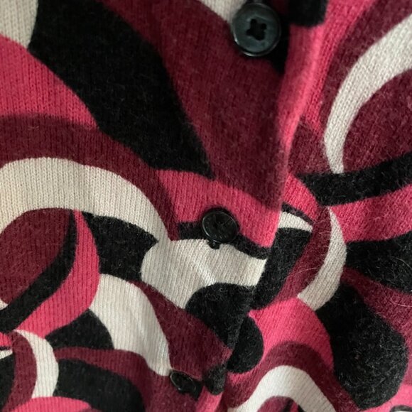 Light, button-up sweater - Picture 6 of 9